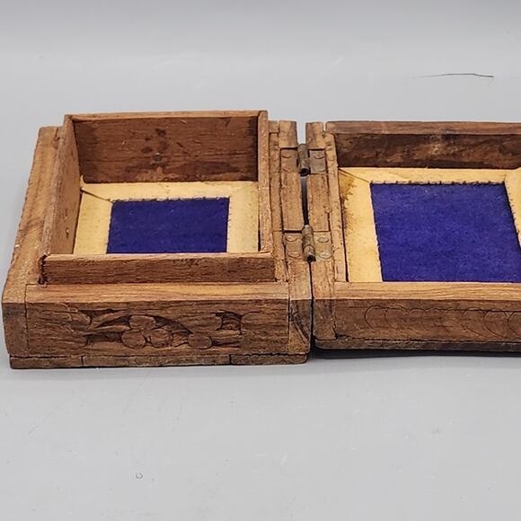 Vintage Hinged Lid Wooden Trinket Jewelry Box Ornate Floral Inlay on Top - Picture 12 of 15